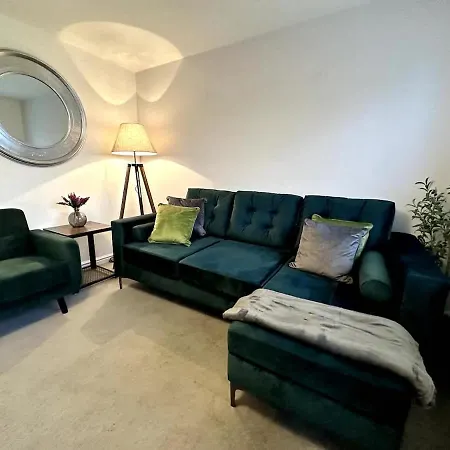 Middlebeck House By Blue Skies *